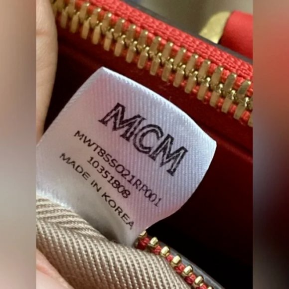 MCM shoulder/handbag/crossbody in Coral Red Saffiano Authenticated COA - Picture 8 of 15